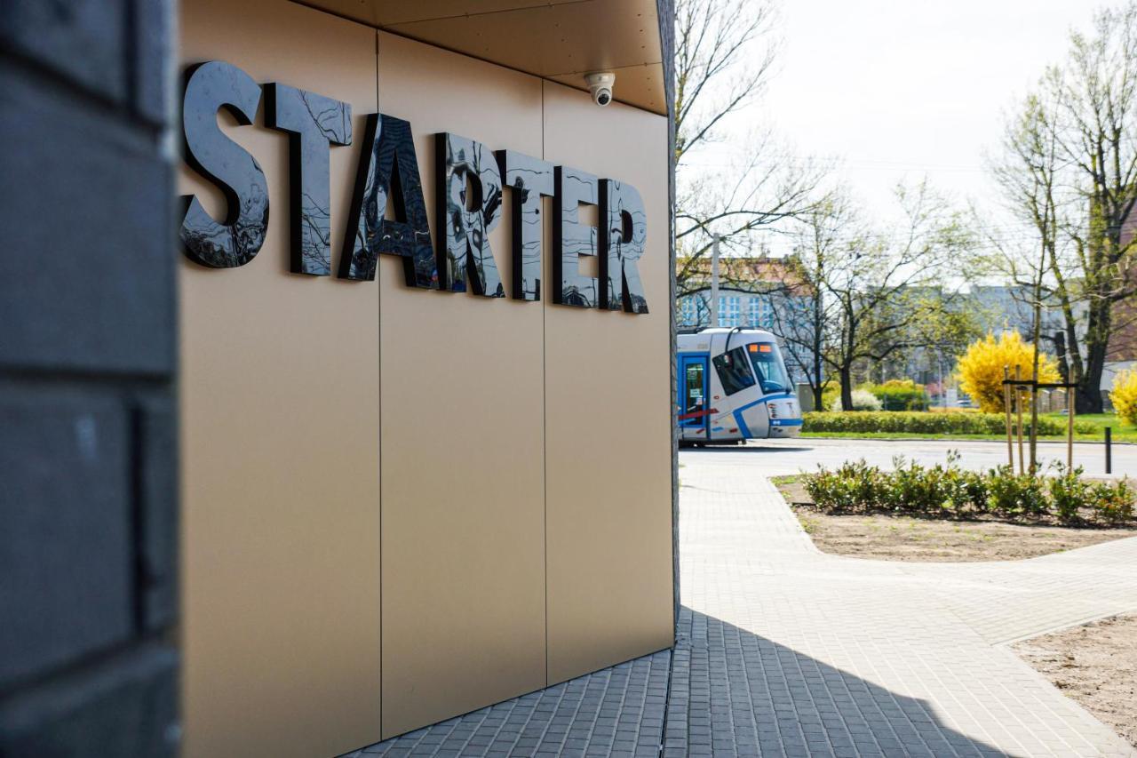 Starter III Aparthotel Wroclaw Ngoại thất bức ảnh
