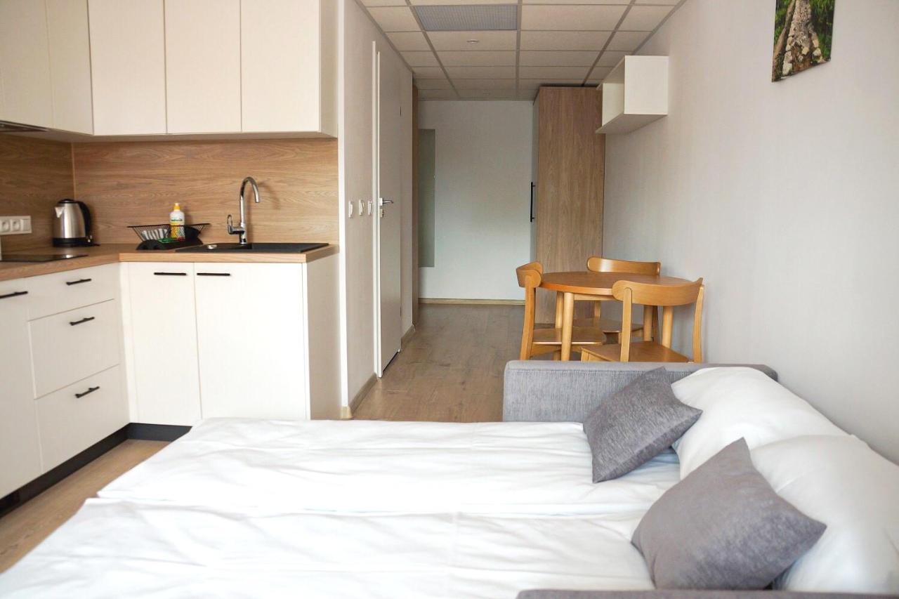 Starter III Aparthotel Wroclaw Ngoại thất bức ảnh