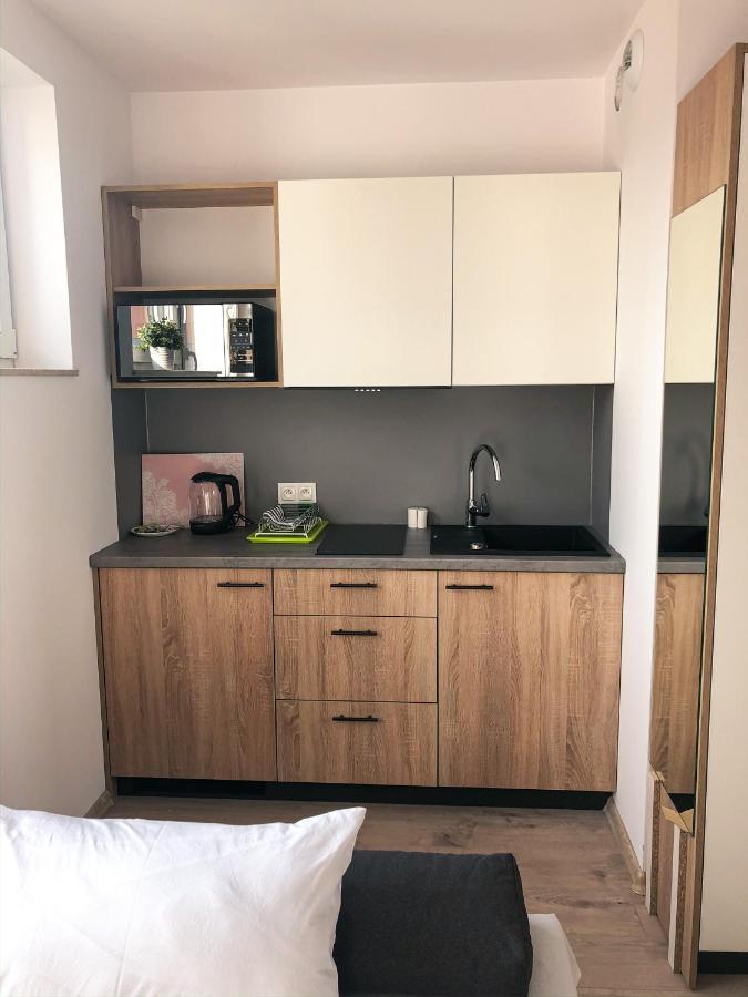 Starter III Aparthotel Wroclaw Ngoại thất bức ảnh