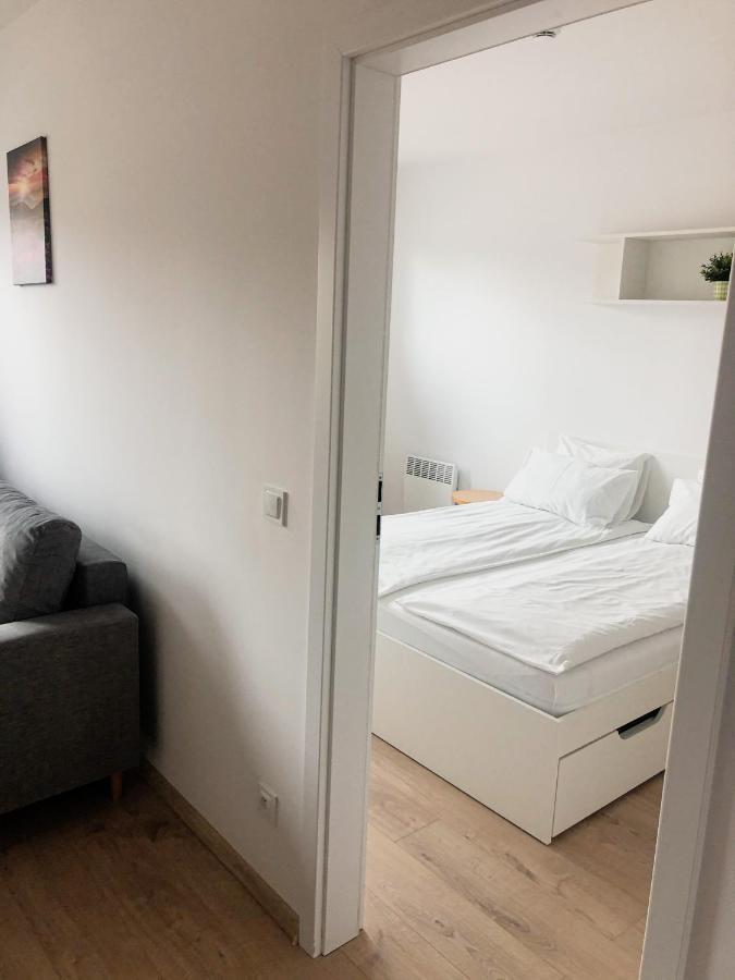 Starter III Aparthotel Wroclaw Ngoại thất bức ảnh